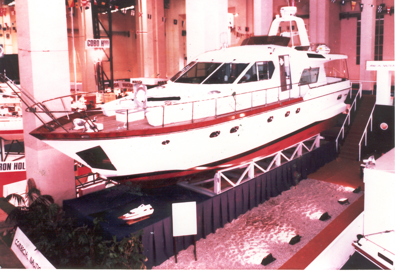 Yates Revilo 14